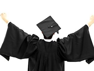 Two young people fuck while playing video games! Fuck with happy ending.