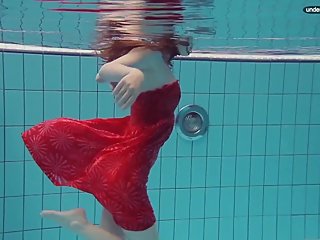 Libuse underwater slut naked body